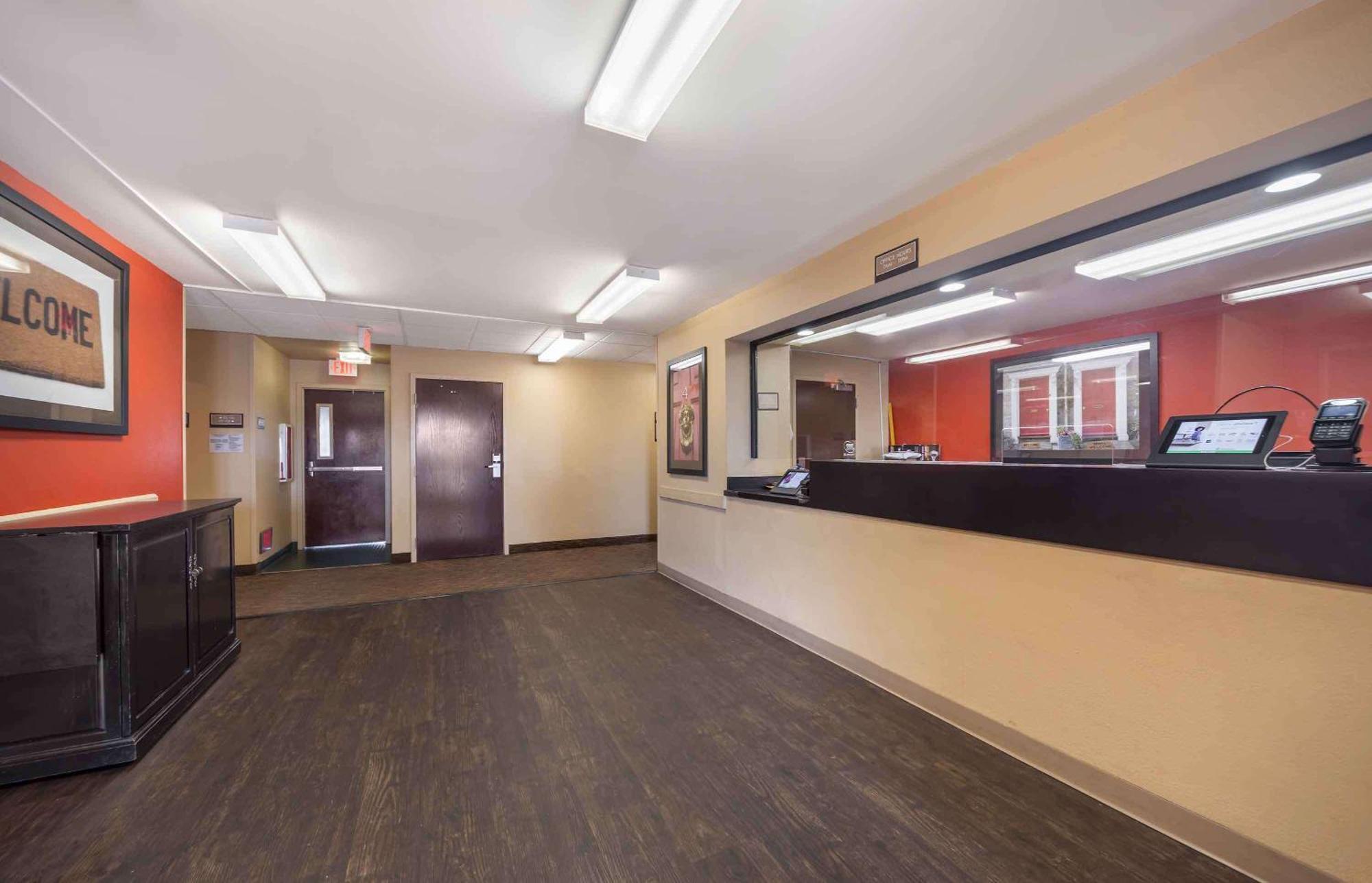 Extended Stay America Suites - Oklahoma City - Airport Екстериор снимка