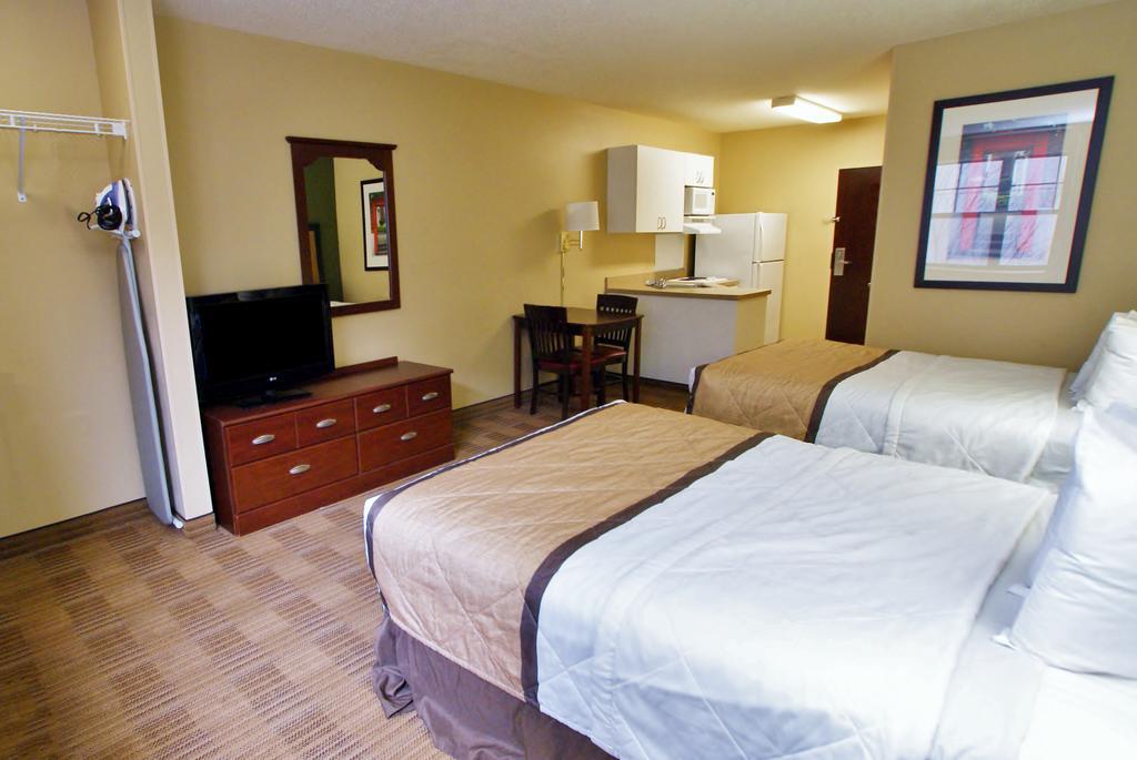 Extended Stay America Suites - Oklahoma City - Airport Екстериор снимка