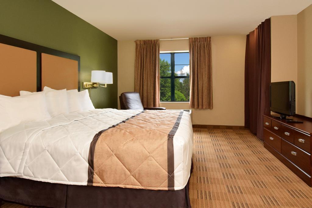 Extended Stay America Suites - Oklahoma City - Airport Екстериор снимка