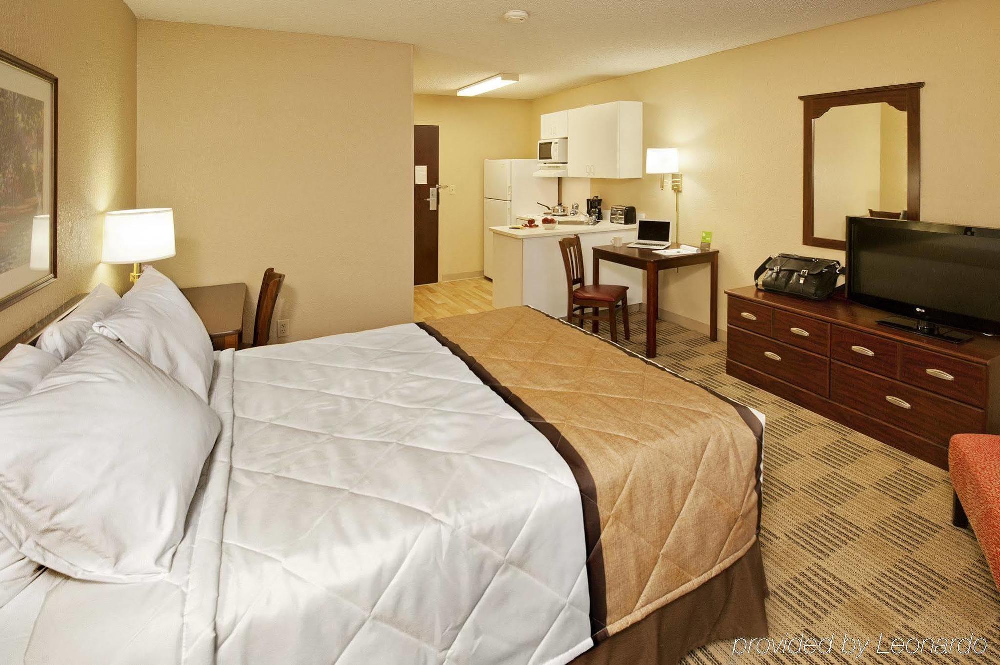 Extended Stay America Suites - Oklahoma City - Airport Екстериор снимка